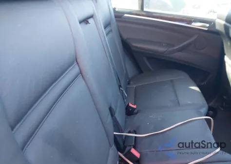 2013 BMW X5 xDrive35I/xDrive35I Premium/xDrive35I Sport Activity z USA, uszkodzony, nr VIN 5UXZV4C56D0B16818